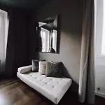 Royal Hotel